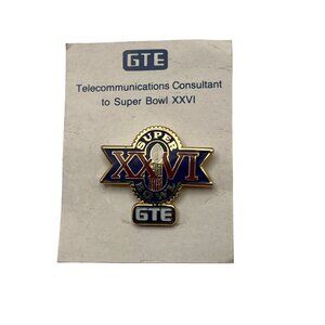 Super Bowl XXVI Pin GTE Gold Tone Hat Lapel Vintage Souvenir 1992 Redskins Bills
